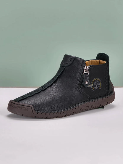 New Classic Handmade Leather Men Shoes Zipper Design Outdoor Sneakers Slip On Breathable Casual Shoes Leather Men Ankle Boots