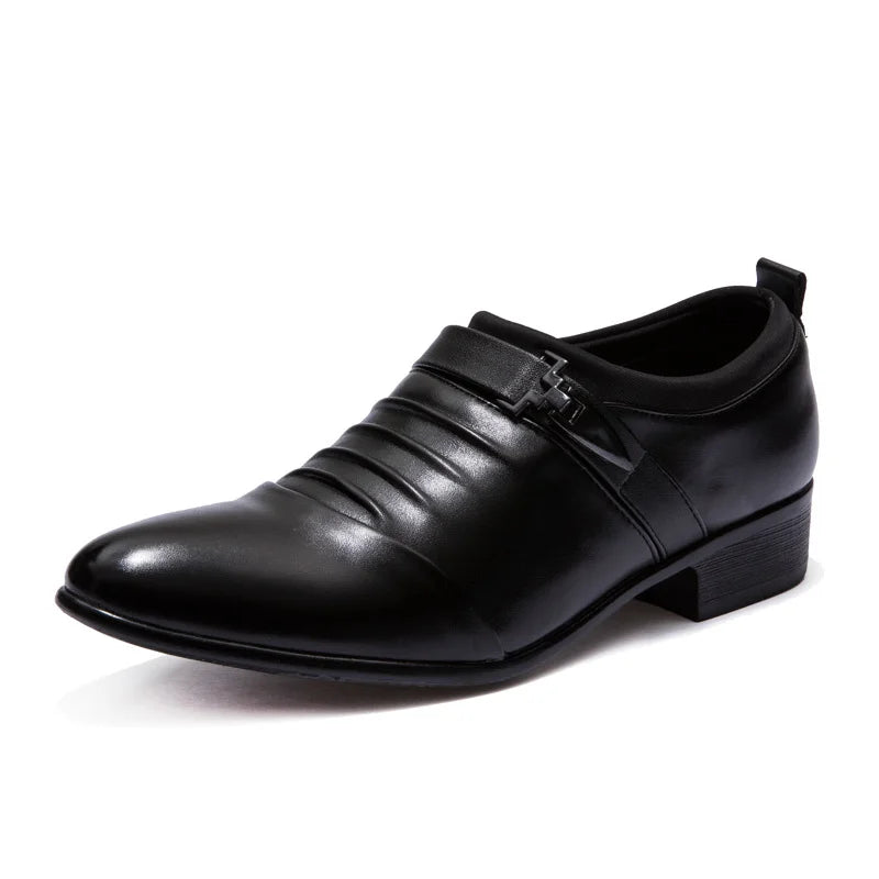 Sapatos Sociais Masculinos Brancos Baratos Bico Fino Slip-On Couro Masculino Tamanhos Grandes 38-48 Sapatos Casuais de Negócios Masculinos zapatos para hombre