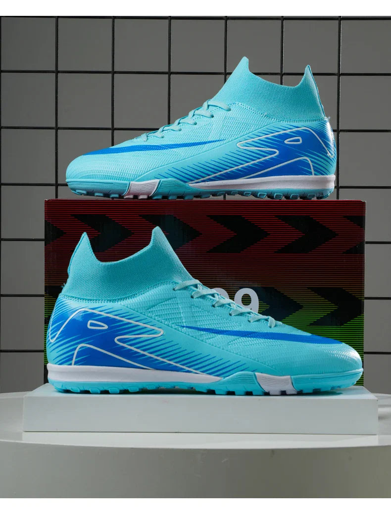 Men New TF Football Boots Original Tenis Casual Male Soccer Shoes Top Quality Ultralight Training Football Shoes Sneakers Sports
