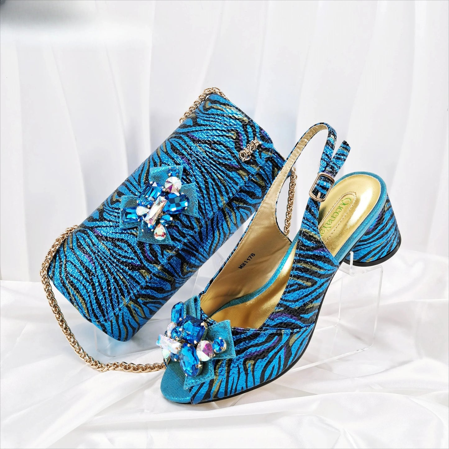 Fashion Women Elegant Gold High Heel Shoe and Matching Bag Set with Rhinestone Accents Stylish Peep Toe Design for Party