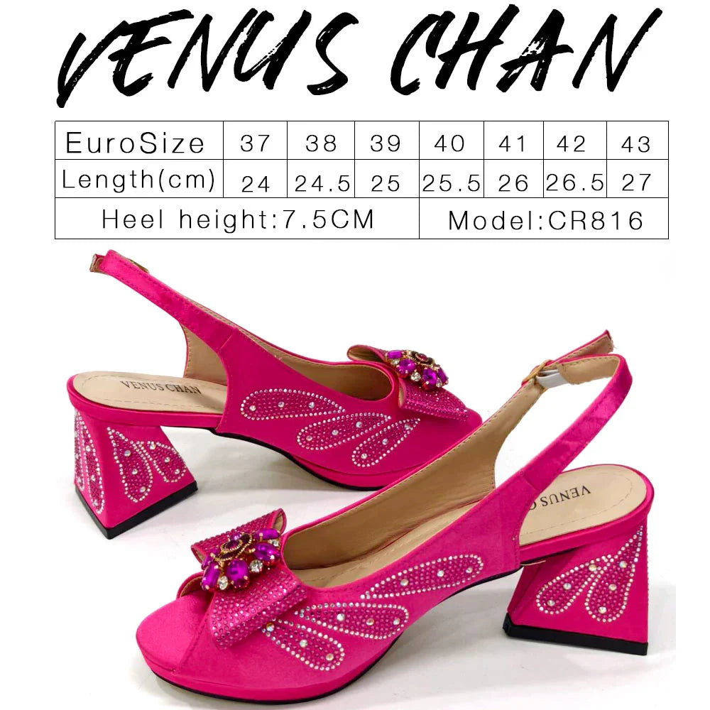Conjunto Combinando Sapatos e Bolsas Italianos 2024 Peep Toe Salto Alto Cor Pêssego Laço Strass Sapatos Femininos para Festa