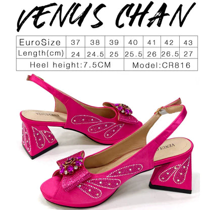 Conjunto Combinando Sapatos e Bolsas Italianos 2024 Peep Toe Salto Alto Cor Pêssego Laço Strass Sapatos Femininos para Festa