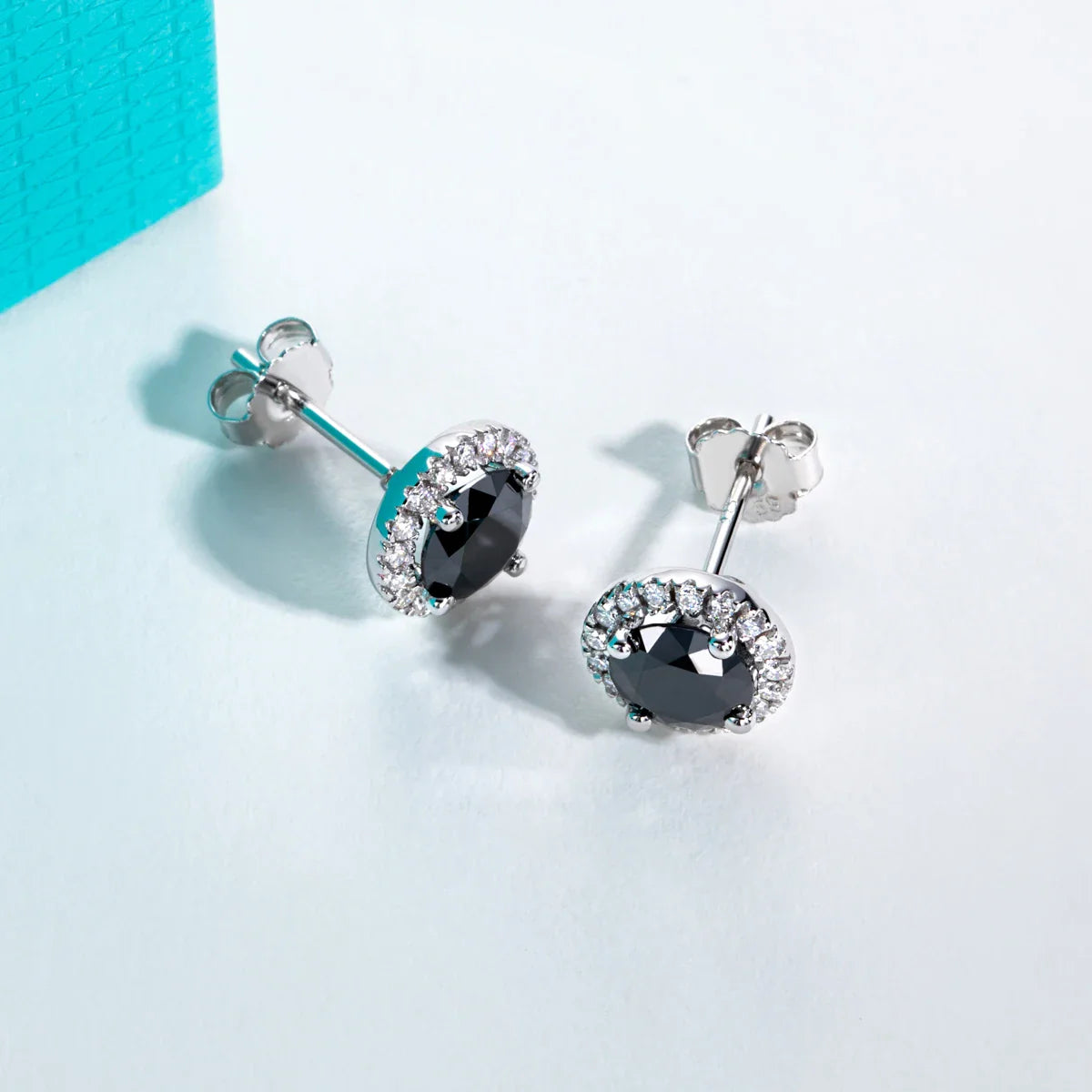 1ct Black Moissanite Classic Earring 925 Sterling Silver 18K Plated Stud Earrings for Woman Fine Jewelry Wholesale