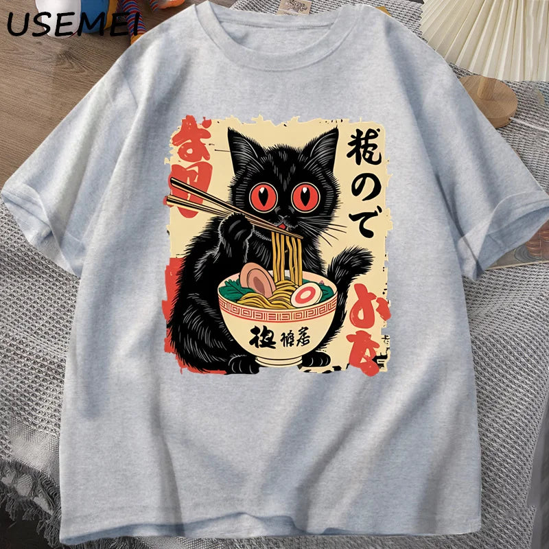 Vintage Japanese Black Cat Ramen T Shirts Cute Graphic Tee Funny Cat Eating Ramen T-Shirt Printing Cotton Short Sleeve Vintage