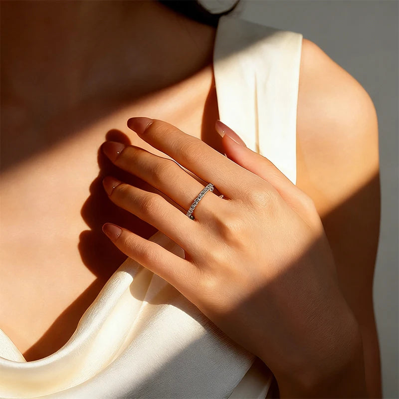 D Color 2mm Full Moissanite Diamond Ring for Women Sterling Silver 925 with Gold Plated Wedding Bridal Band Rings Jewelry