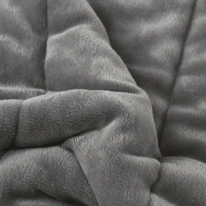 Super Soft Warm Throw Blanket Three-Layer Thick Velvet Solid Color Bedspread Coral Fleece Home Throws Adult Bed Cover Winter