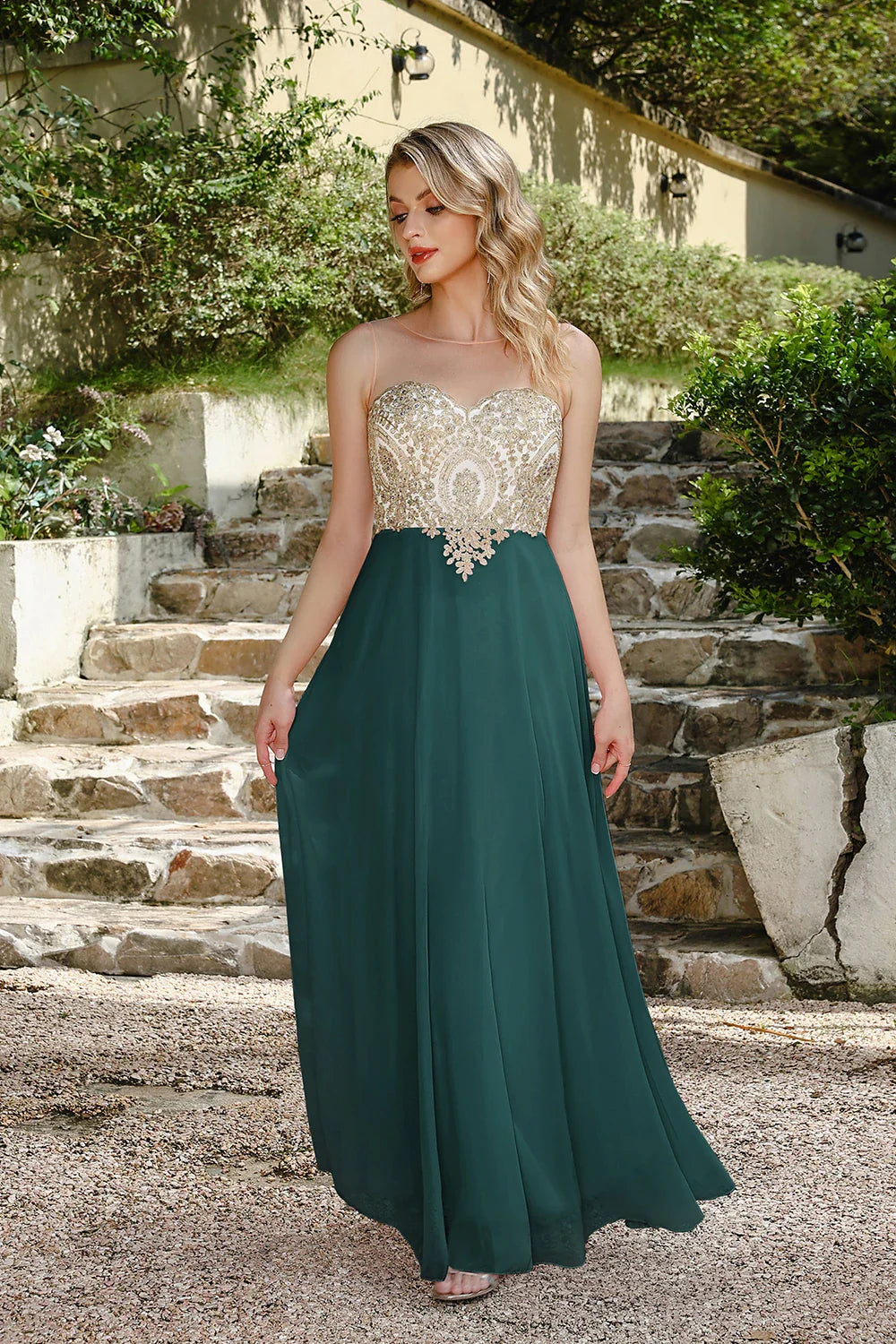 Elegant Sweetheart Prom Dress with Gold Embroidered Bodice & Flowing Chiffon Skirt for Homecoming & Formal Events