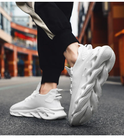 Summer Men Casual Sports Running Shoes Breathable Lightweight Sneakers Outdoor Mesh Black Athletic Jogging Tennis Walking Shoe
