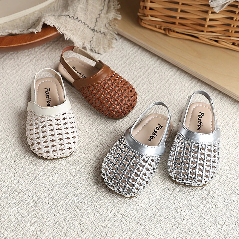 Baby Girls Shoes Braided Sandals for Girls Kids Fashion Hollow Out Leather Shoe Soft Sole Retro Princess Slippers Beach Shoes