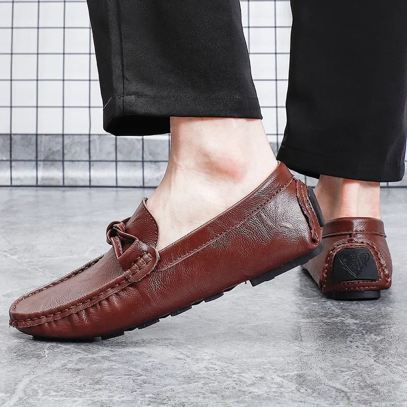 Genuine Leather Men Casual Shoes Black Mens Loafers Fashion Luxury Brand Lightweight Comfortable Slip on Boat Driving Shoes