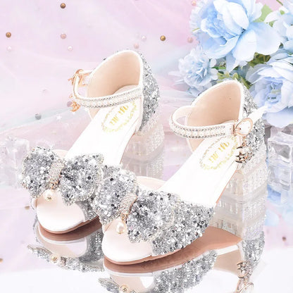 2025 Summer Girls' Princess Shoes Fashion Sequin Bow Soft Bottom Children's Sandals Girls' Performance Pearl Crystal High Heels