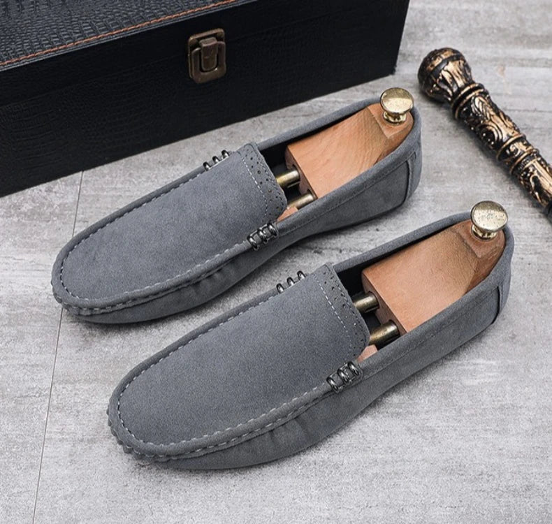 Novos Sapatos Masculinos de Primavera e Outono Estilo Social, Camurça, Sapatilhas Loafer, Couro Fosco Casual para Jovens