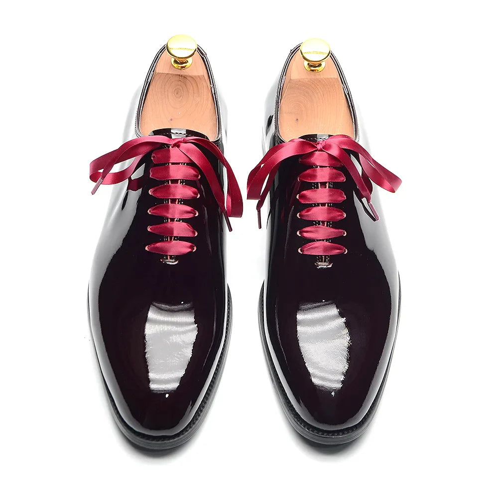 Luxury Men's Dress Shoes Burgundy Smooth Patent Leather Italian Whole Cut Plain Toe Oxford Lace-Up Wedding Party Formal Shoes