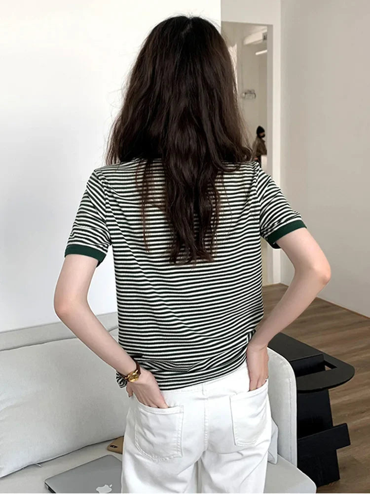 Striped Short Sleeve T-shirt Women's Summer New Korean Version Loose Retro Contrast Slim Round Neck Top Women's Fashion Casual