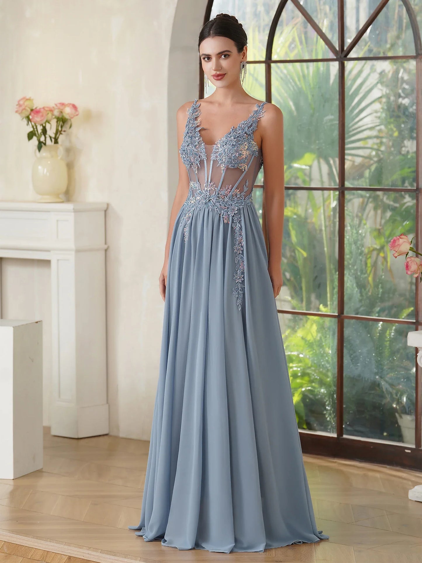 Dusty Blue Soft Shiny Tulle Long Evening Dresses Elegant Appliques Lace Open Back Sexy Prom Formal Party Maxi Gowns