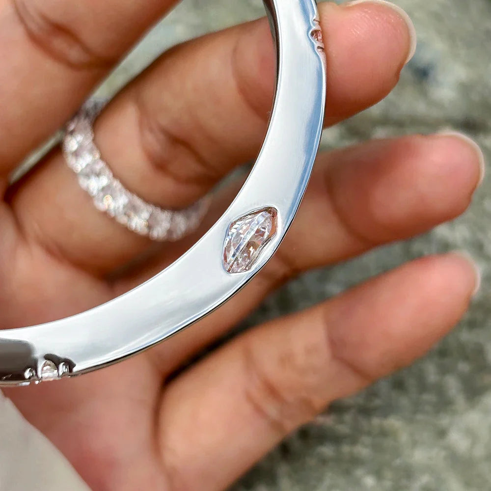 Planet Solitaire High Carbon Diamond Bracelet for Women 100% 925 Sterling Silver Plated 18K Gold Engagement Bangles Fine Jewelry