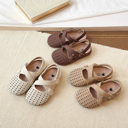 Summer New Kids Mary Jane Sandals Hollow-out Breathable Girls Causal Flat Shoes Non-slip School Children Fashion Retro Sandals