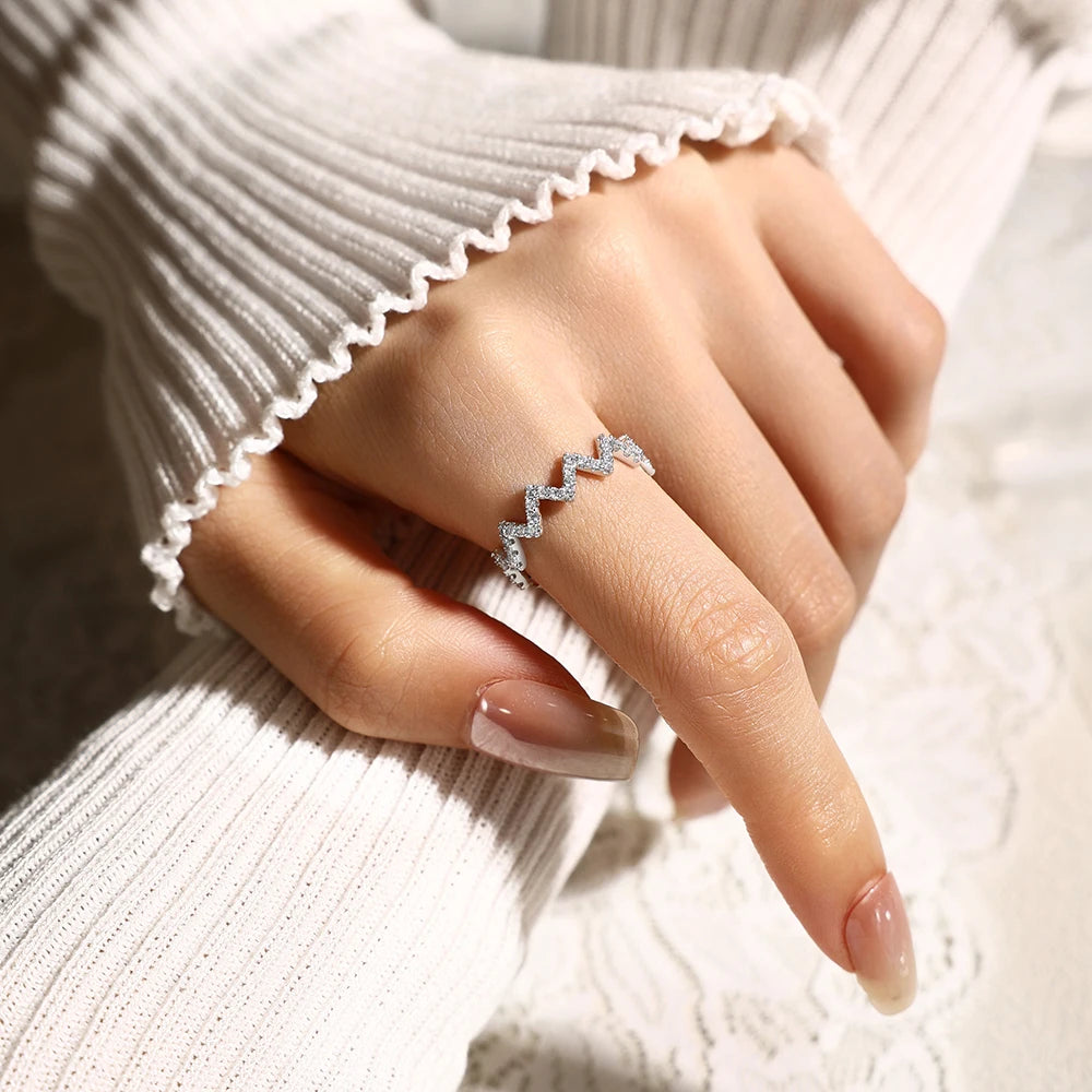 Zigzag Wave Pave Moissanite Rings for Women S925 Silver Eternity Stackable Band Dainty Versatile Everyday Party Jewelry