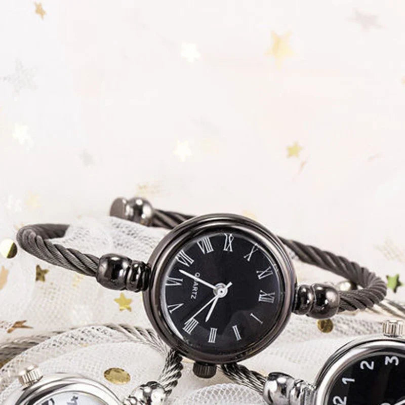 Luxury Women's Watch Small Gold Bangle Bracelet Watches Stainless Steel Retro Ladies Quartz Wristwatch Female Thin Chain Clock