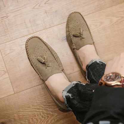 Fashion Men Casual Shoes Suede Breathable Comfort Slip-on Mens Driving Shoes Luxury Brand Men Loafers Mens Lazy Shoes Moccasins