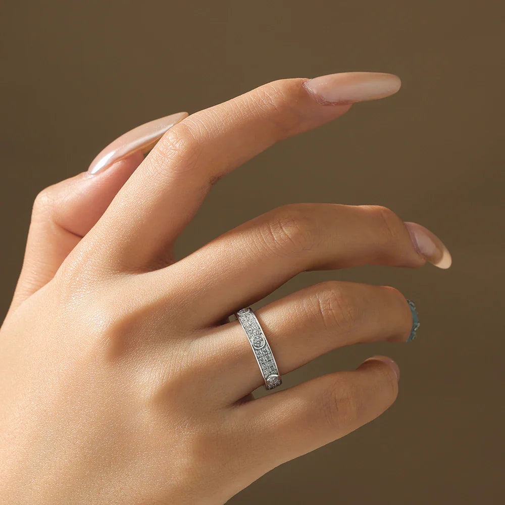 Sparkling Bezel Set Moissanite Ring for Women s925 Sterling Silver Rings Wedding Engagement Luxury Jewelry Gifts Choice