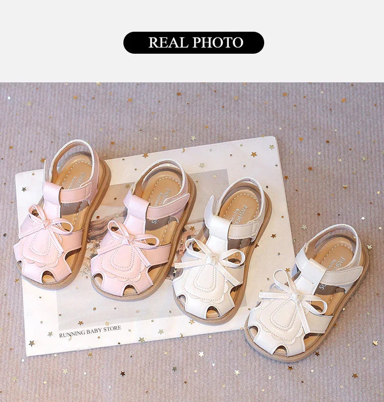 Girls Summer Sandals Toe-covered Anti-kick 2025 Brand New Children Flat Sandals Princess INS Hot Trend Toddler Clog Shoes I03055