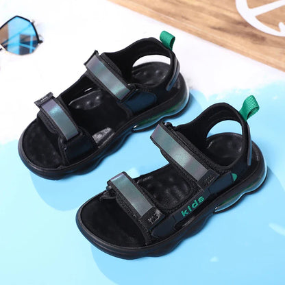 A pair of children's summer open-toe sandals, soft, breathable, wear-resistant flat shoes, sizes 32-42，KT-M-1916