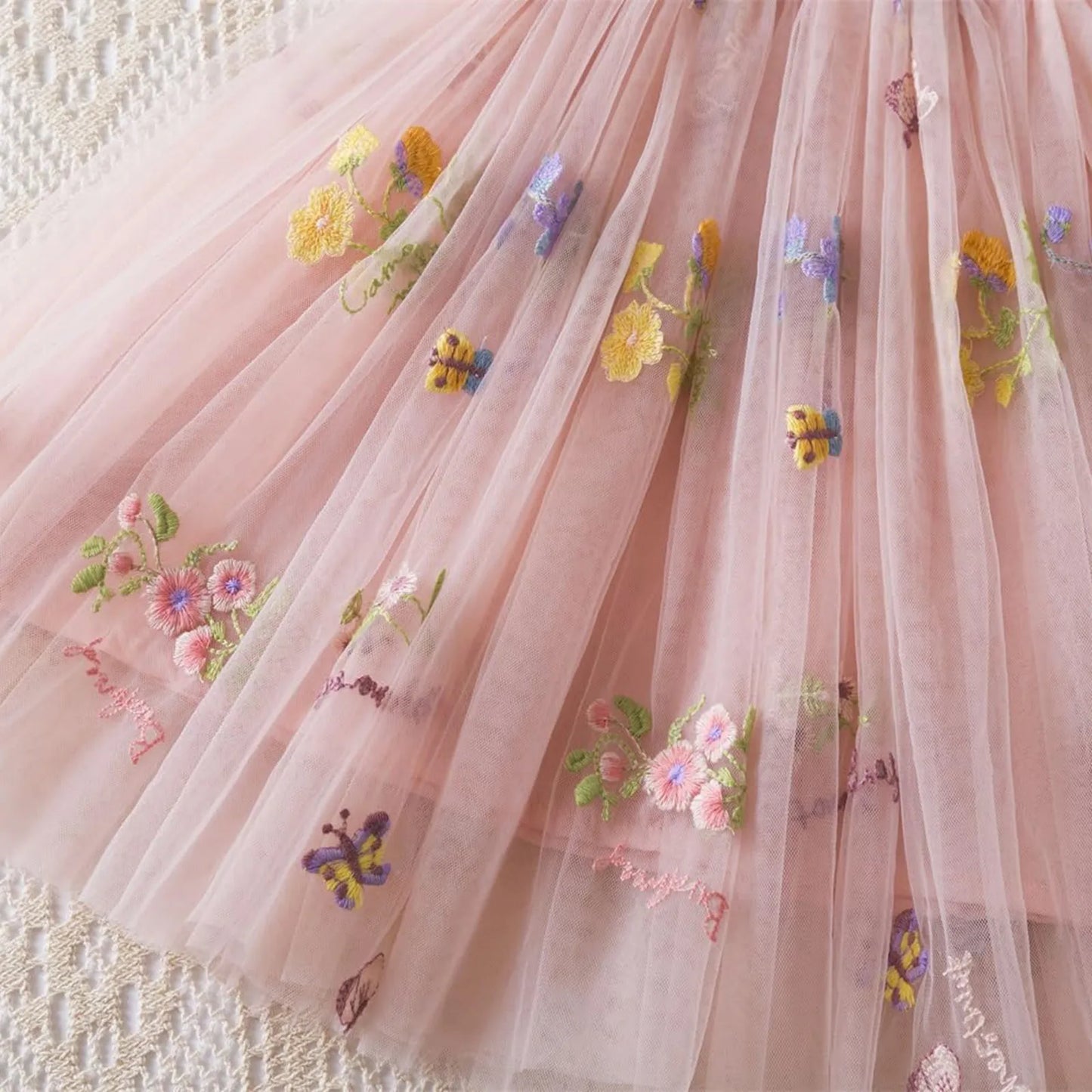 Outdoor Summer Cute Princess Dress Toddler Baby Girls Embroidery Flower Suspender Mesh Dresses Birthday Party Princess Dresses