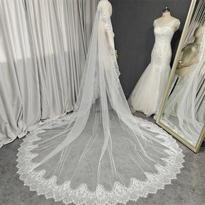 Customized Mantilla Veil with Wide Eyelash Lace, Ivory Chantilly Lace Wedding Veil with Hidden Comb, 2.5m/3m/3.5m/4m Long Veil