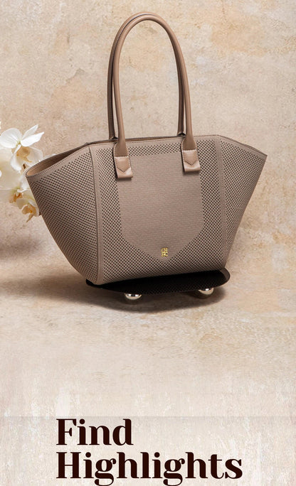 Women's Tote Bag Summer New Fabric Hollow Design Large Capacity Beach Bag Women's Outdoor Storage