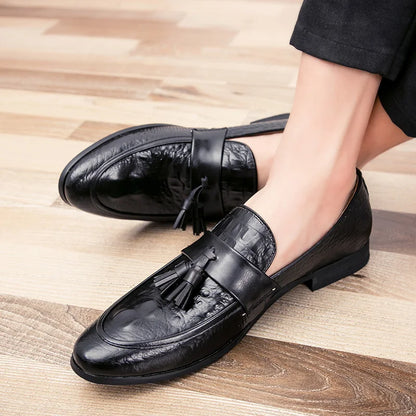 Brand New Mens Casual Shoes Lazy Pointed Leather Shoes Comfortable Sneakers Zapatos De Hombre Snake Skin Dresses 38-47