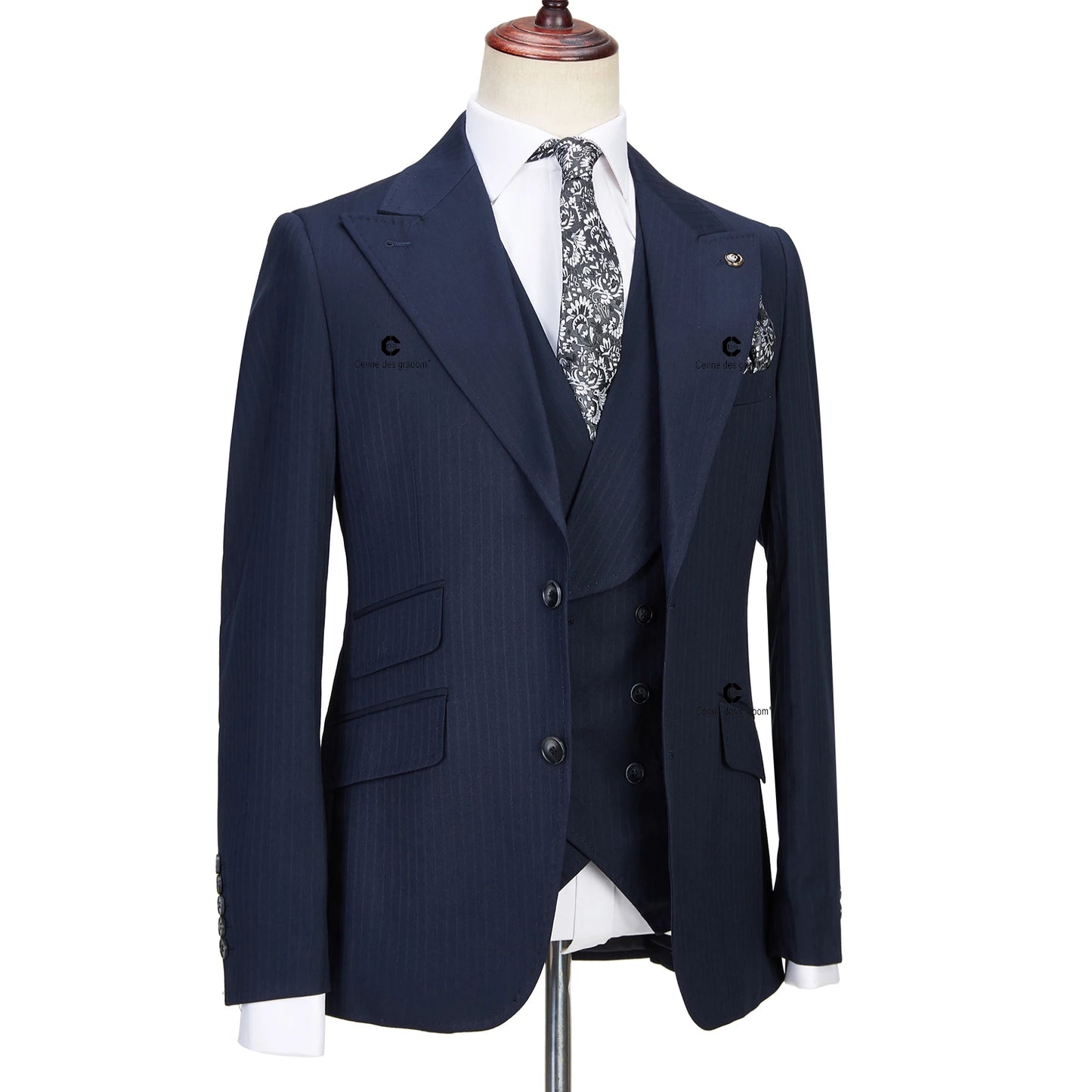 Dark Blue Pinstripe 3 Piece Classic Men Suits Blazer Vest Pants Peak Lapel Formal Business Prom Wedding Dress