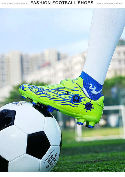 Children Soccer Shoes Kids Football Boots Cleats Boys Lightweight Training Boots Youth Outdoor Futsal Shoes Non-slip Sneakers