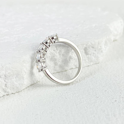 Full 4mm Moissanite Ring for Women 5 Stones Diamond Wedding Band Bride S925 Sterling Silver with White Gold Plated Rings