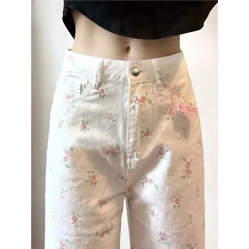 Calça Jeans Branca Reta com Estampa Floral