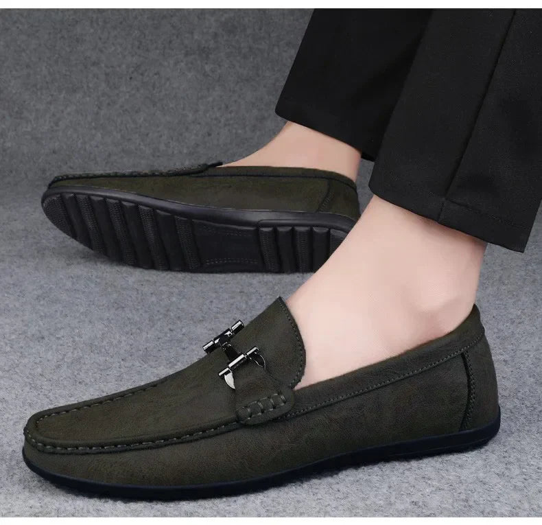 Men's shoes large size simple men's lazy casual shoes for men's black light driving loafers men's shoes leather shoes