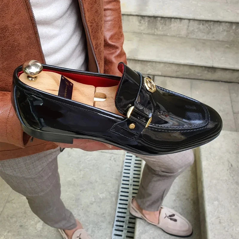 Novos Mocassins Pretos Masculinos Slip-On Bico Redondo Sapatos Sociais Masculinos Frete Grátis Sapatos de Casamento para Homens Tamanhos 38-47