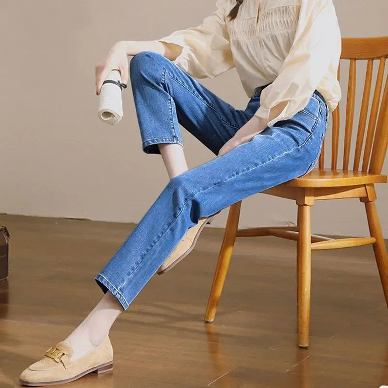 Vintage High-waisted Straight-leg Jeans For Women