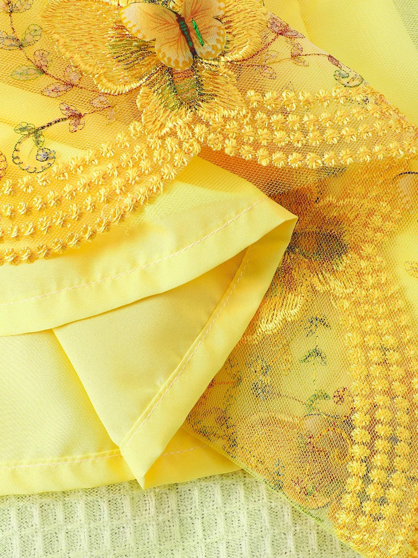 Girls' Summer Woven Flutter Sleeve Three-Dimensional Flower Three-Dimensional Butterfly Mesh Waist Bow Back Collar Open Button Casual Mesh Dress Wedding Party Light Dress Beach Holiday Party Princess Dress Gift
