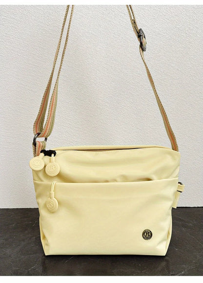 Ultra-light Nylon Crossbody Bag for Women Adjustable Wide Strap Lightweight Women's Bag Zipper Closure Stylish Messenger Bag