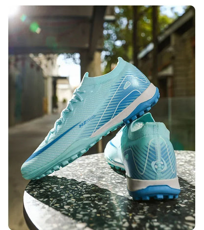 New Men Football Boots Match Indoor Breathable Ultralight Grass Cleats Soccer Shoes Long Spikes Sneakers Training Drop Shipping