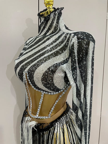 Shiny Diamond Sequin Tassels Sexy Mesh Long Sleeved Two Piece Set Women Evening Birthday paty Nightclub Stage Costume