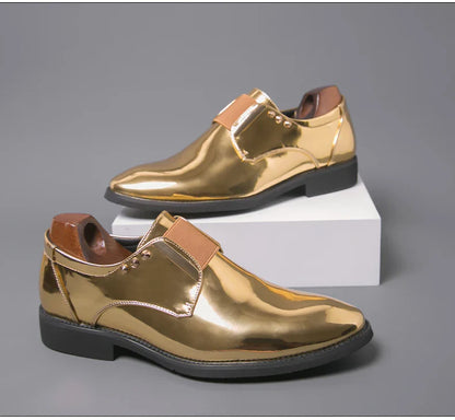 Fashion New Mens Charm Gold Patent Leather Business Office Shoes Designer Brand Loafers Formal Wedding Dress Homecoming Footwear