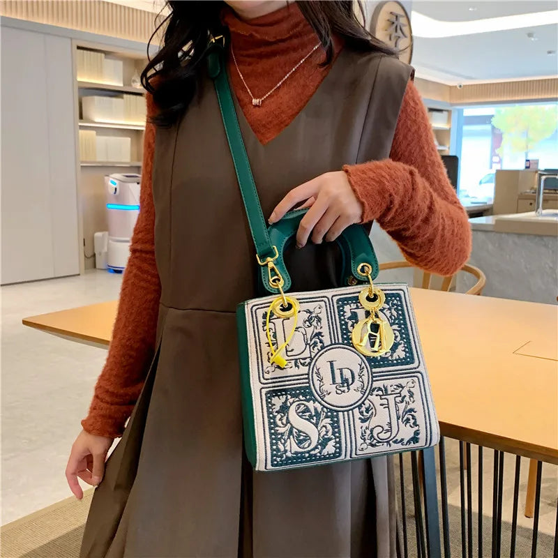Fashion Top-Handle Bag for Ladies Elegant Handbag with Royal Embroidery Design Versatile Crossbody Style Women Handbags Hand Bag