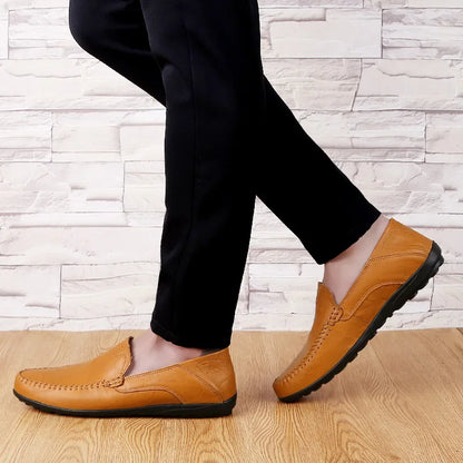 Genuine Leather Men Casual Shoes Luxury Brand Designer Men Loafers Moccasins Breathable Slip on Male Boat Shoes Plus Size 37-47