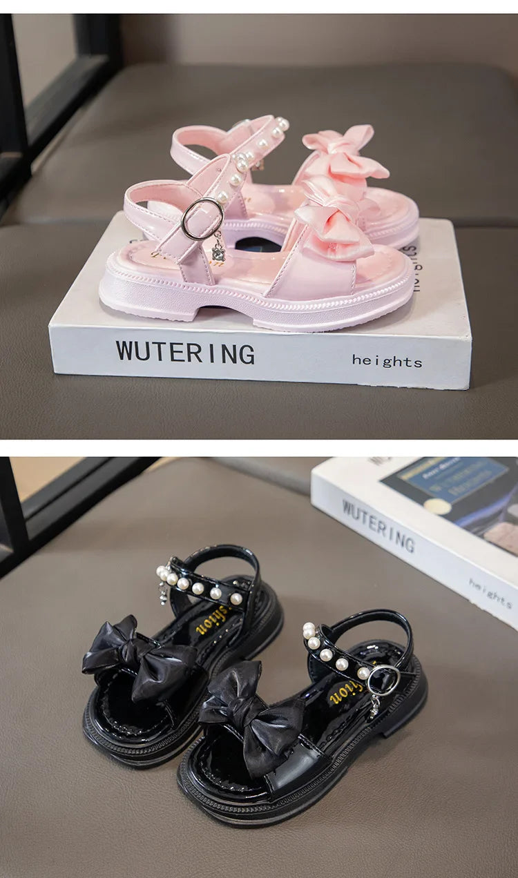 2026 Girls Sandals Kids Soft Soles Casual Princess Shoes New Water Diamond Beach Shoes Bow Shaped Girl Sandals