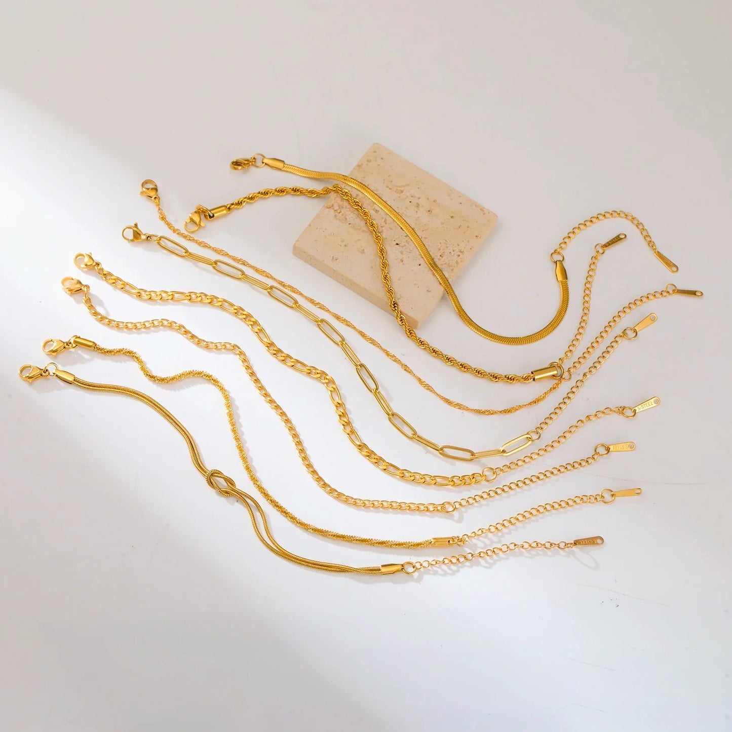 Stainless Steel Gold Color Chain Necklace Women Minimalist Cuban Paperclip Twisted Snake Chain Fashion Jewelry Wholesale