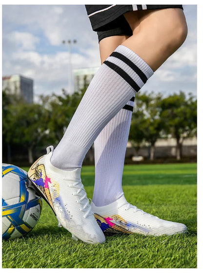 New Men Football Boots Soccer Cleats FG Non-Slip Training Shoes Soccer Shoes Long Spikes Match Ultralight Outdoor Drop Shipping