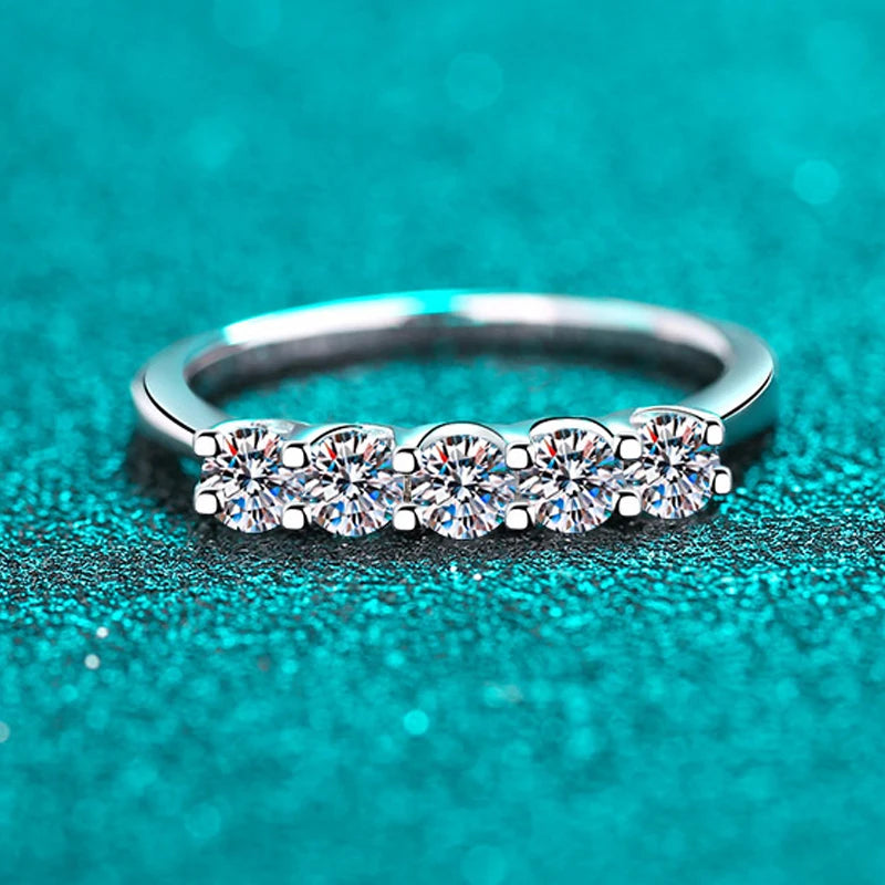 Solid 925 Silver 3mm Moissanite Diamond Engagement Ring for Women Half Enternity 0.5ct Moissanite Wedding Band Jewelry
