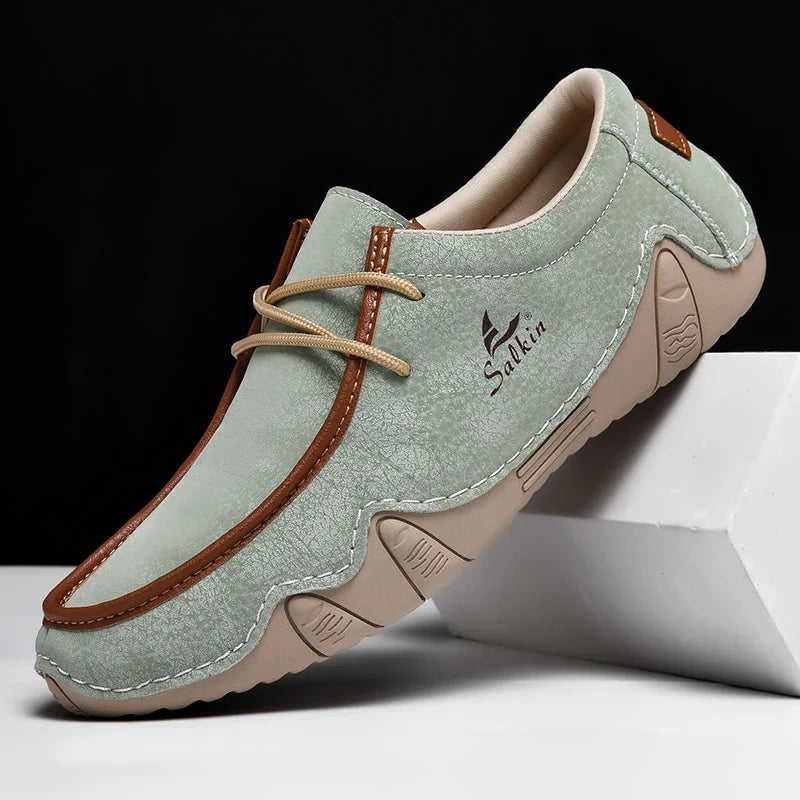 Novos Tênis Masculinos Casuais de Couro Feitos à Mão da Moda 2024 Design Sapatilhas Masculinas Mocassins Respiráveis Cano Baixo Sapatos Flats Dirigir Tamanho Grande